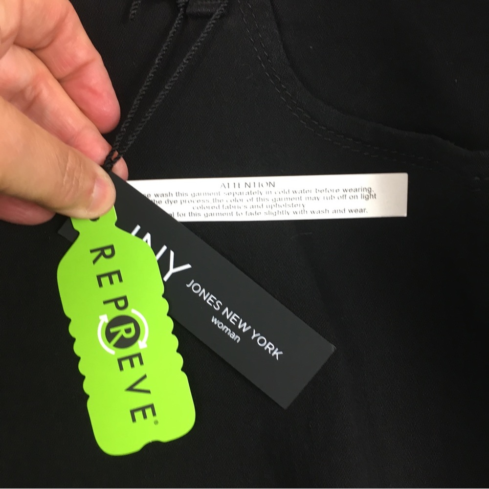NWT Jones New York Repreve Black Jeans Sz 22W Stretch Skinny Eco Friendly Goth - Picture 3 of 13